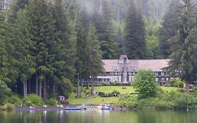 Quinault Lake Lodge
